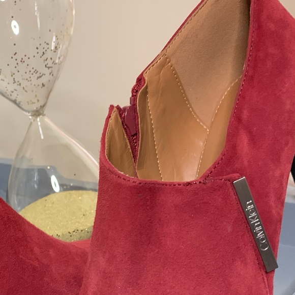 Calvin Klein Jeanna Ankle Boots - Picture 2 of 5